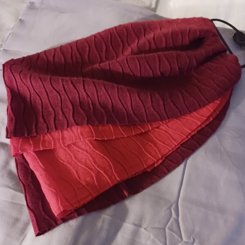 Scarves - Picture 9 of 11